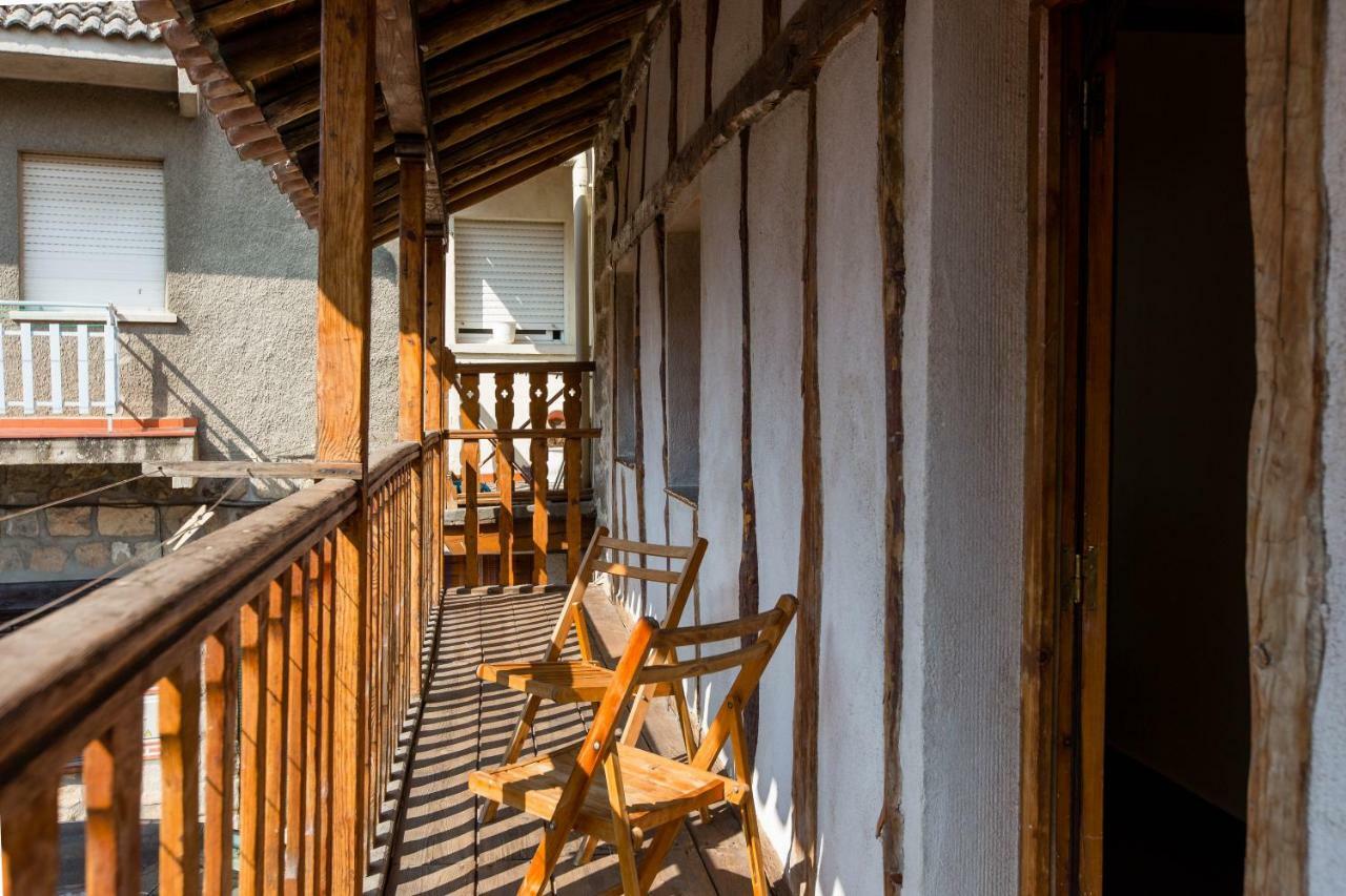La Chova Villa Piedralaves Exteriör bild