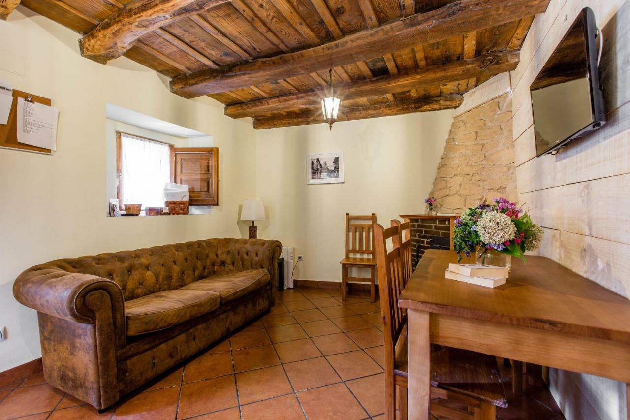 La Chova Villa Piedralaves Exteriör bild