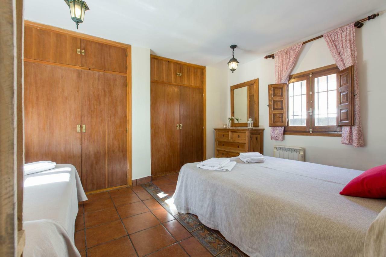 La Chova Villa Piedralaves Exteriör bild